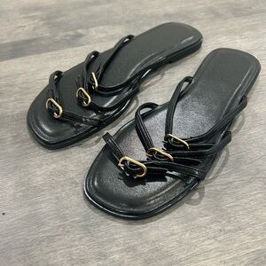 Black Square-Toe Sandals